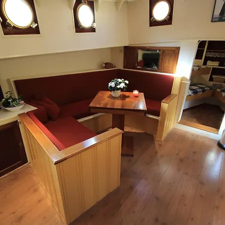 Prázdninový dům Deo Annuente Eh1 *